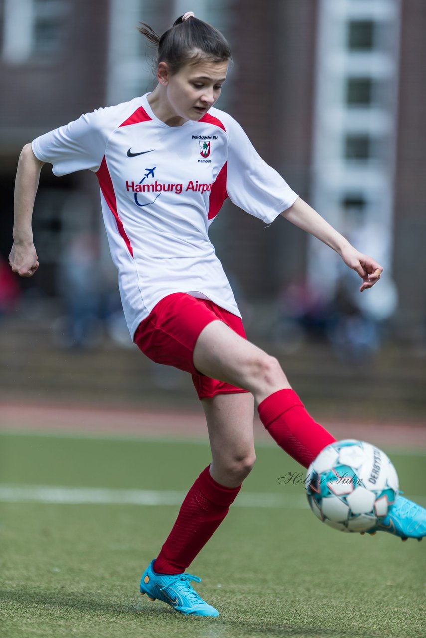 Bild 153 - wCJ Walddoerfer 2 - VfL Pinneberg 2 : Ergebnis: 7:0